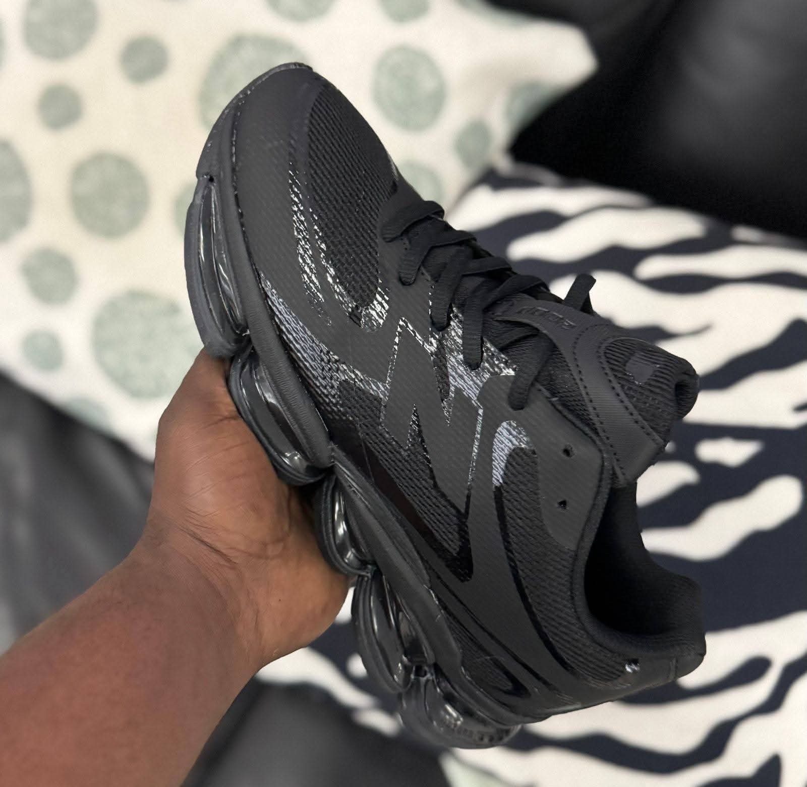 New balance 2000