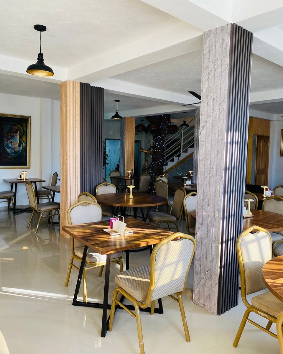 La Klass Lounge