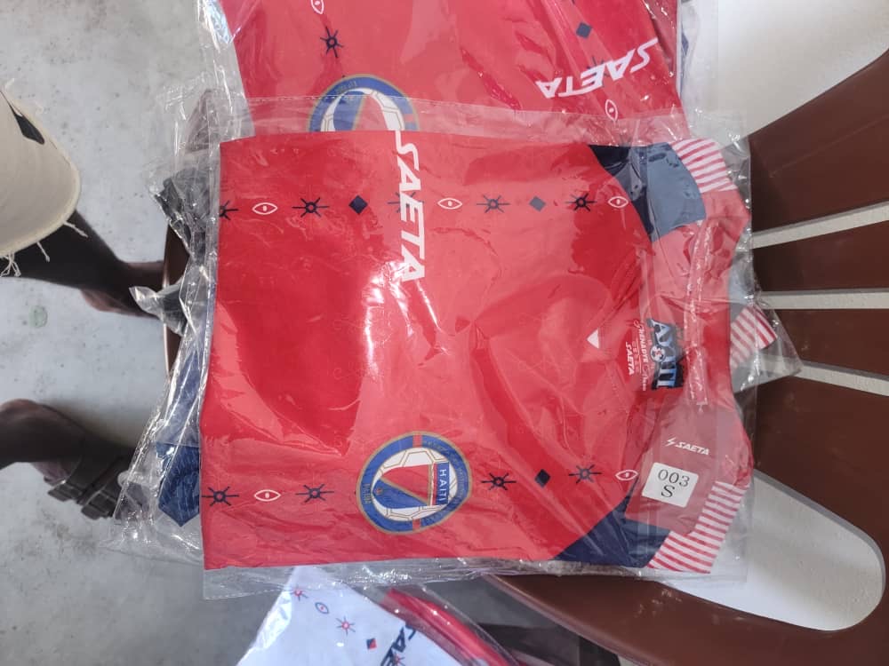 Maillot officiel sélection haïtienne 🇭🇹 – Nouveau modèle