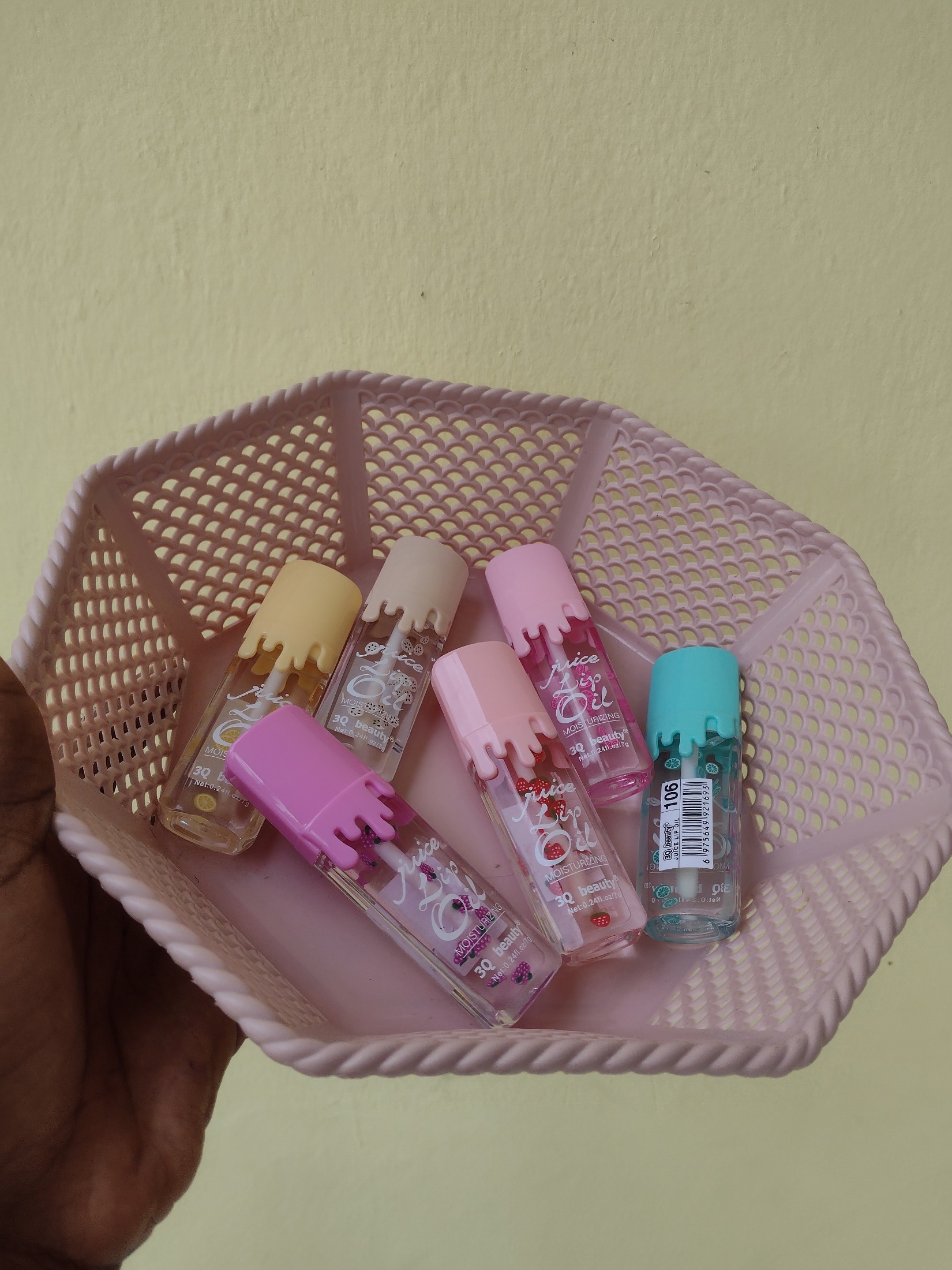 Gloss 